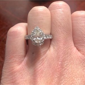 1.5 TCW Pear Diamond Ring in white gold